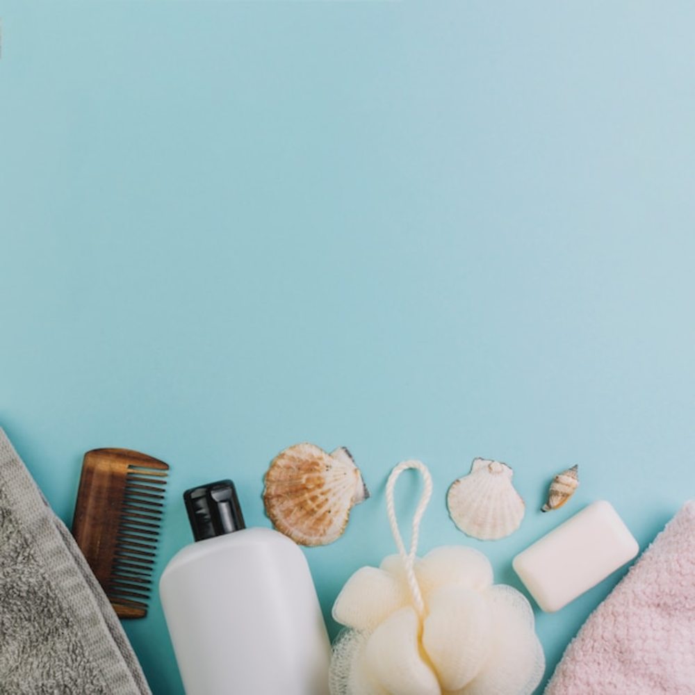卫生用品附近的贝壳 探讨化妆品与卫生用品零售的微妙联系