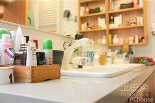 设计巧妙的收纳柜 让卫生间井然有序，提升化妆品与卫生用品零售体验